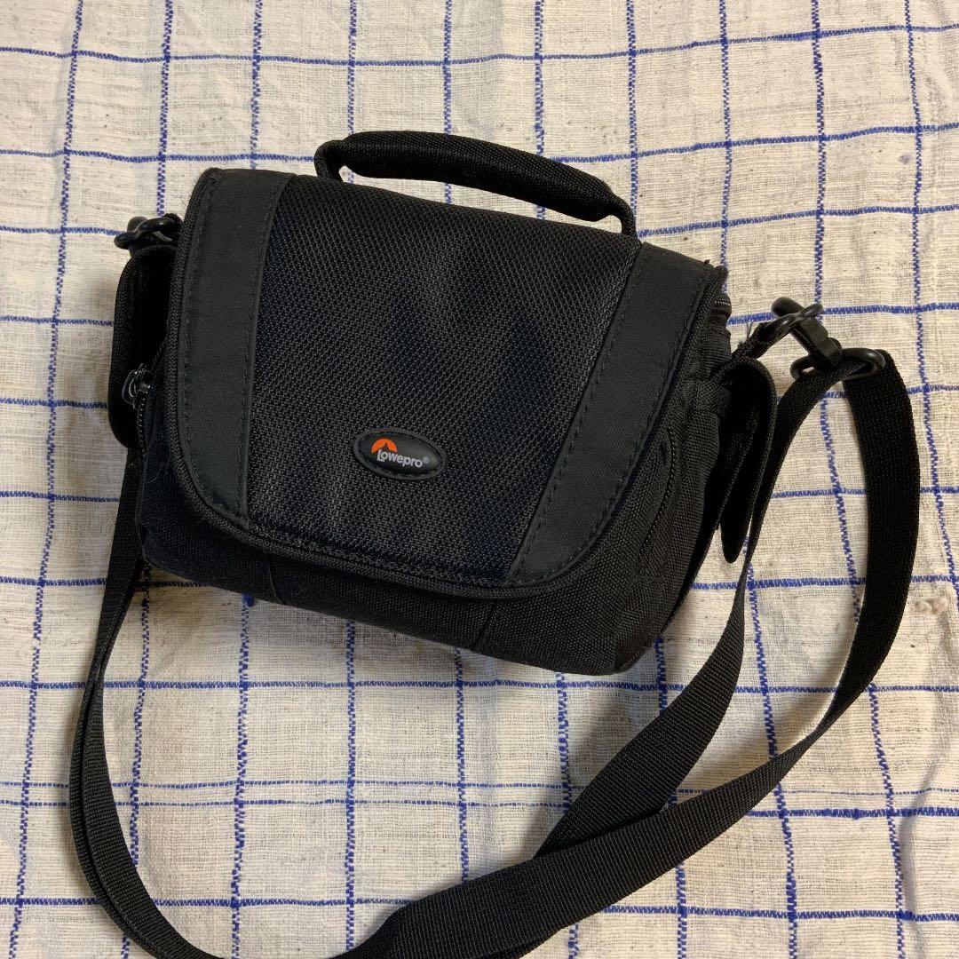 【Canon EOS M ミラーレス一眼】 本体＋レンズ2本付き