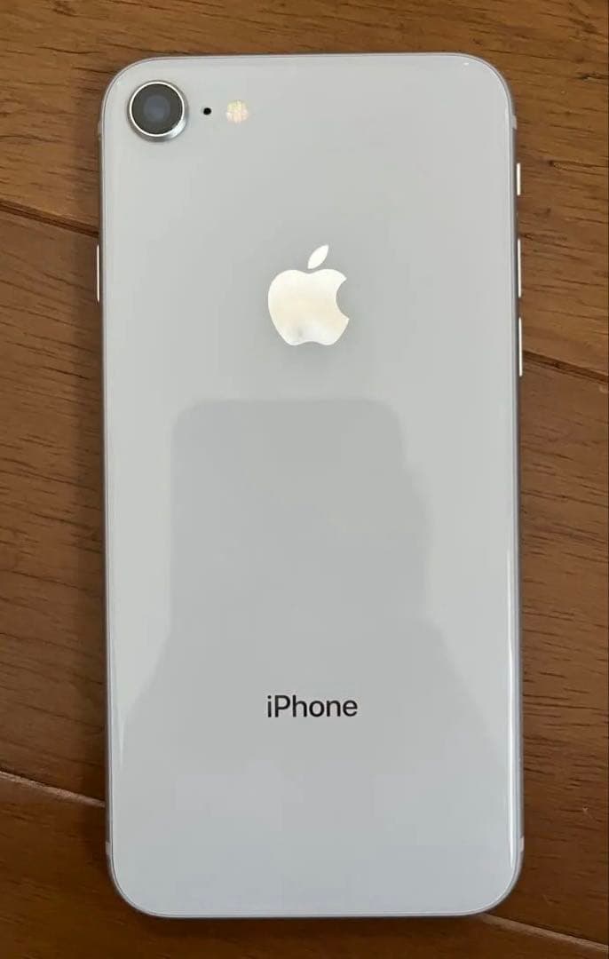 iPhone ホワイト 画面ひびあり