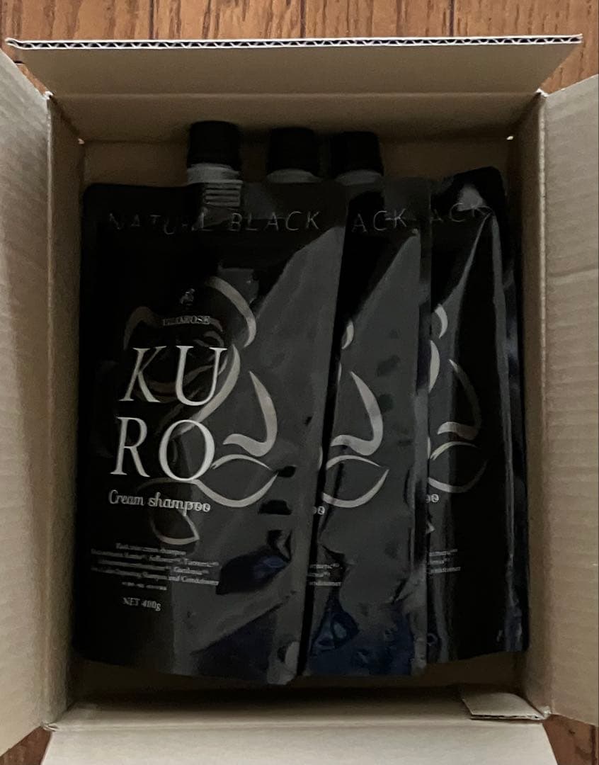 KURO クリームシャンプー ナチュラルブラック400g ✖️3個