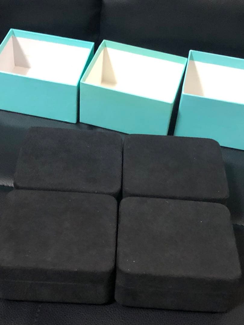 最終価格　ティファニー　時計ケース　ウォッチケース