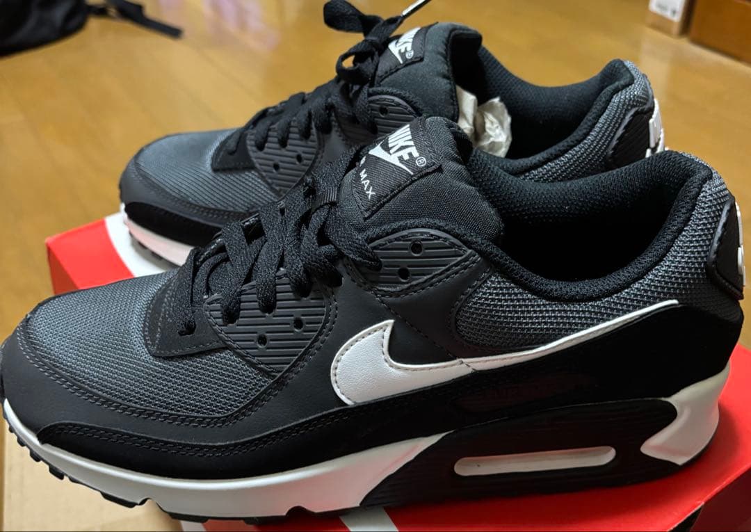 【新品】NIKE　エア マックス 90 カラー:グレー/ホワイト サイズ:28