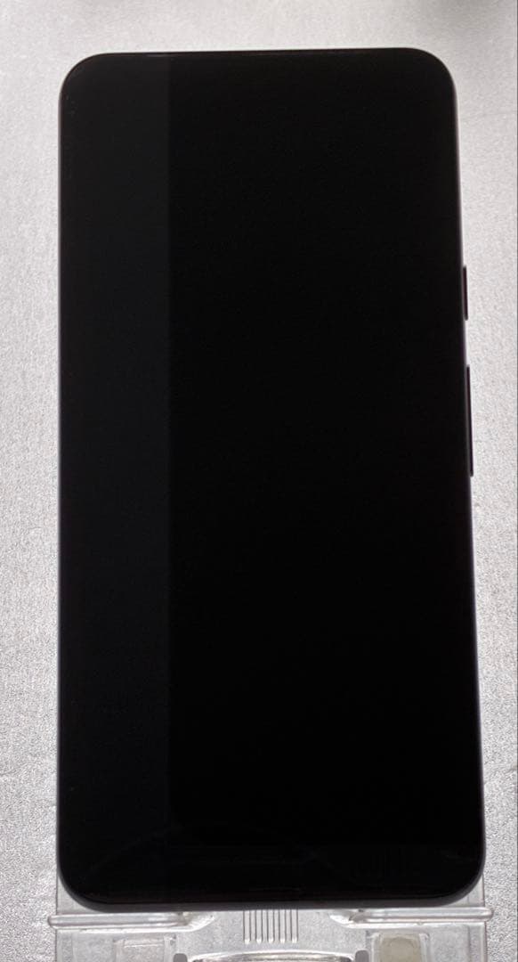 Google pixel8 128GB ヘーゼル ケース付き 充電回数10回