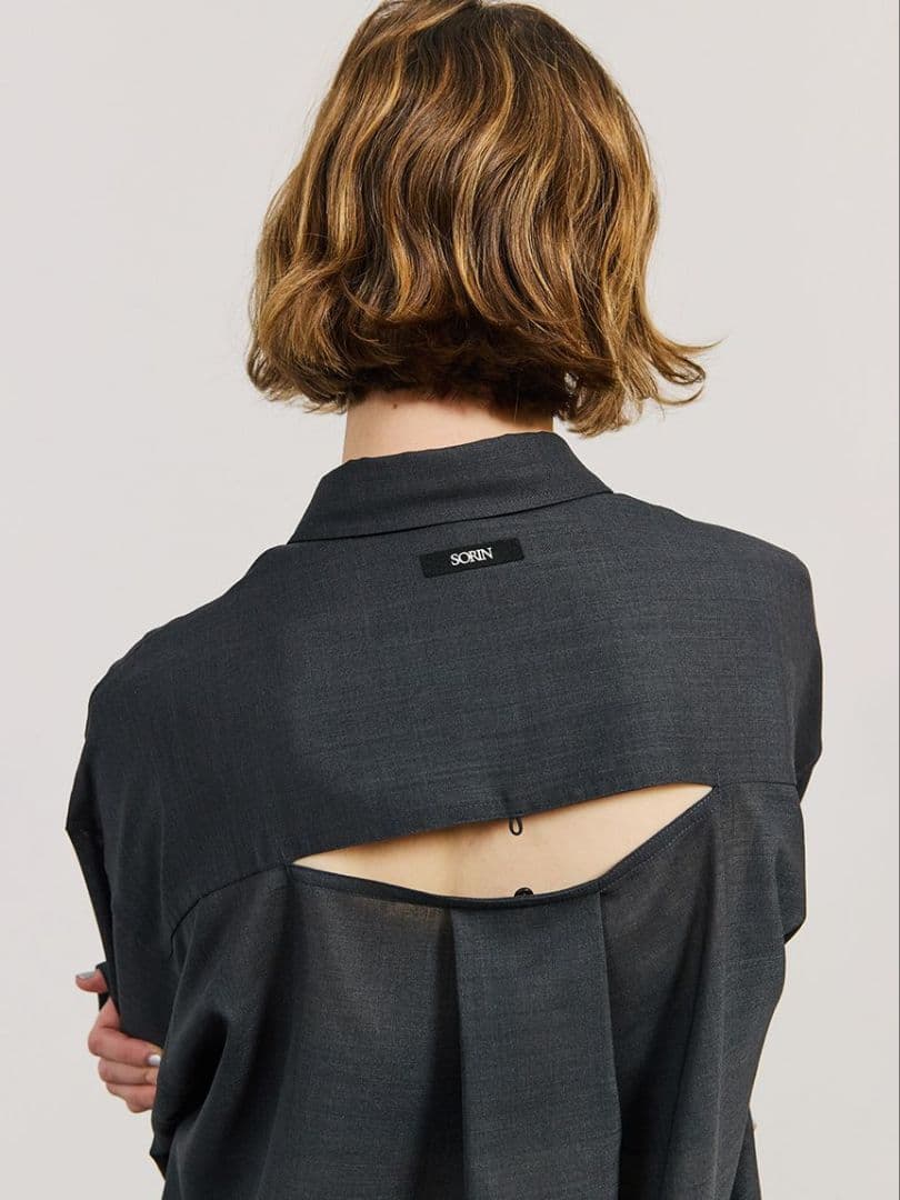 ※専用※SORINソリン2025新作人気ウールボイルカットアウトシャツ