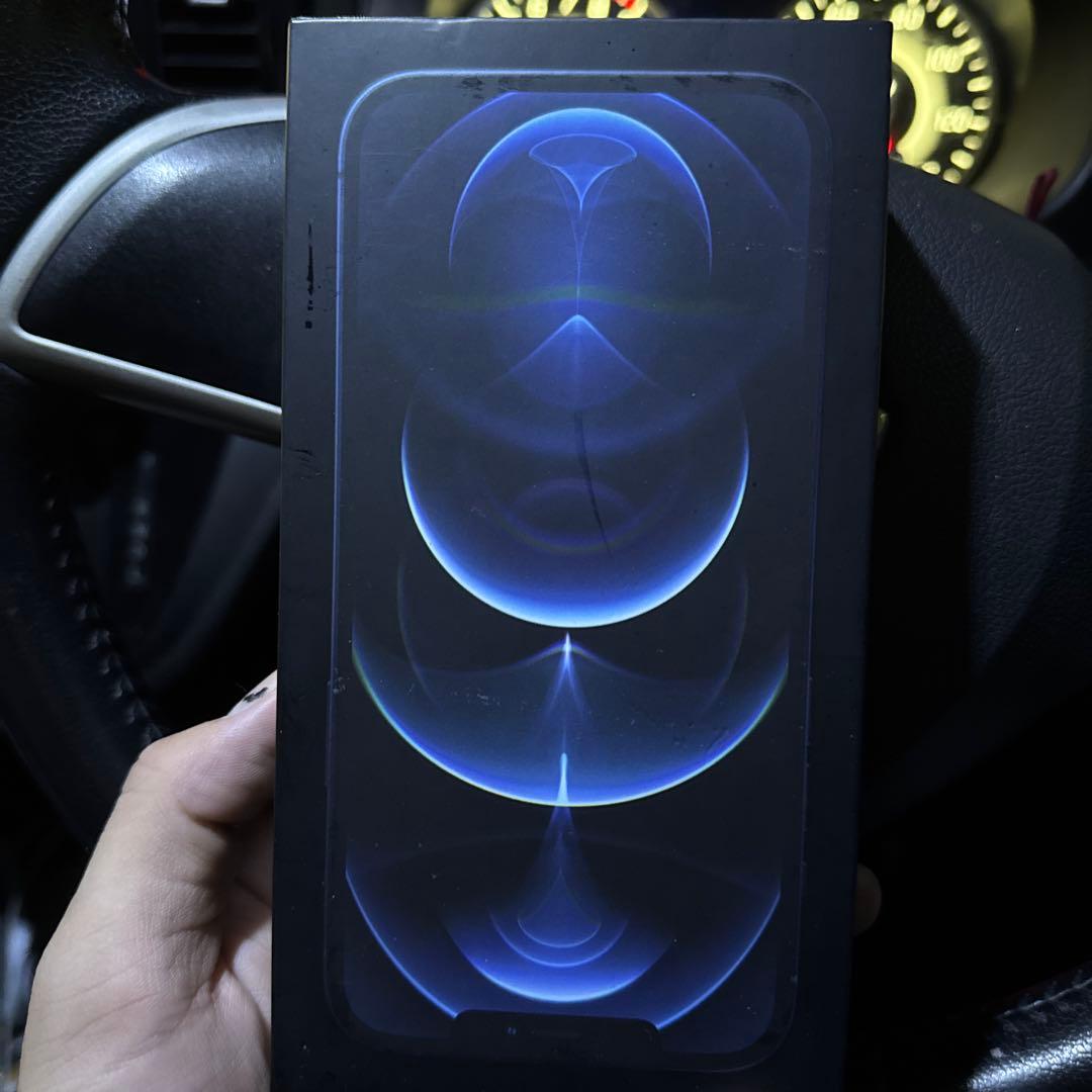 iPhone 12 Pro Max 256GB SIMフリー