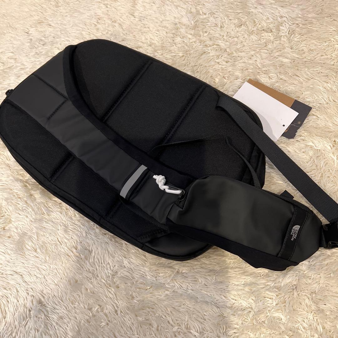 THE NORTH FACE ザノースフェイス ショルダーバッグ A4対応軽量