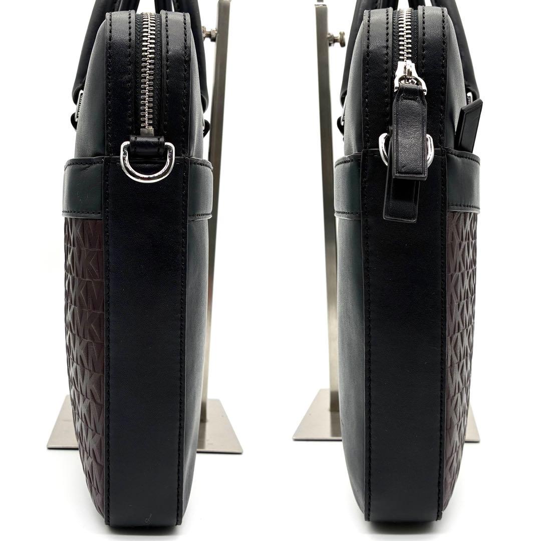 極美品 マイケルコース ビジネスバッグ 総柄 ロゴ A4 PC可 ボルドー 紺