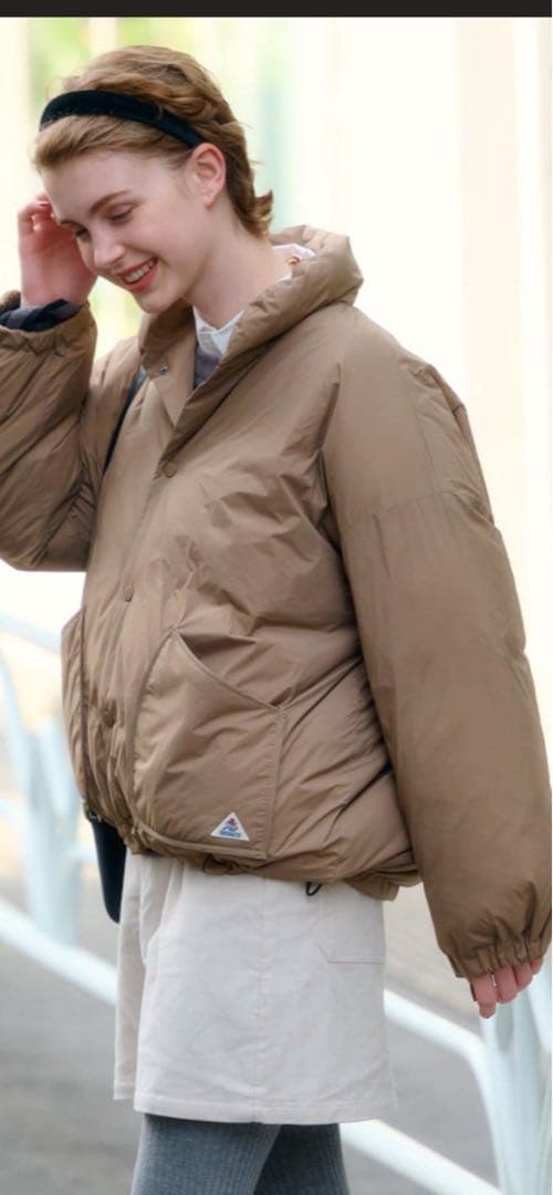 【GEVACO】ノンステッチミドルジャケット　38 新品未使用品