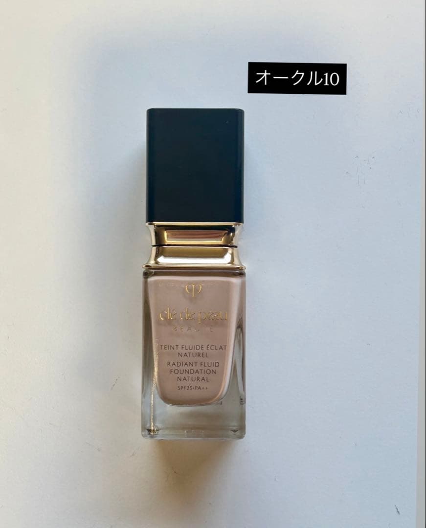 クレ・ド・ポー　ボーテ　タンフリュイドエクラ　ナチュレル　オークル10