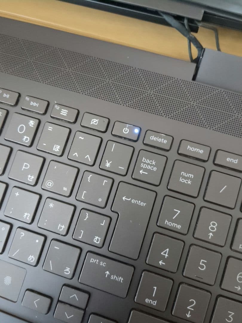 ジャンク HP ENVY x360 15-ee Ryzen7 SSD、メモリ無し