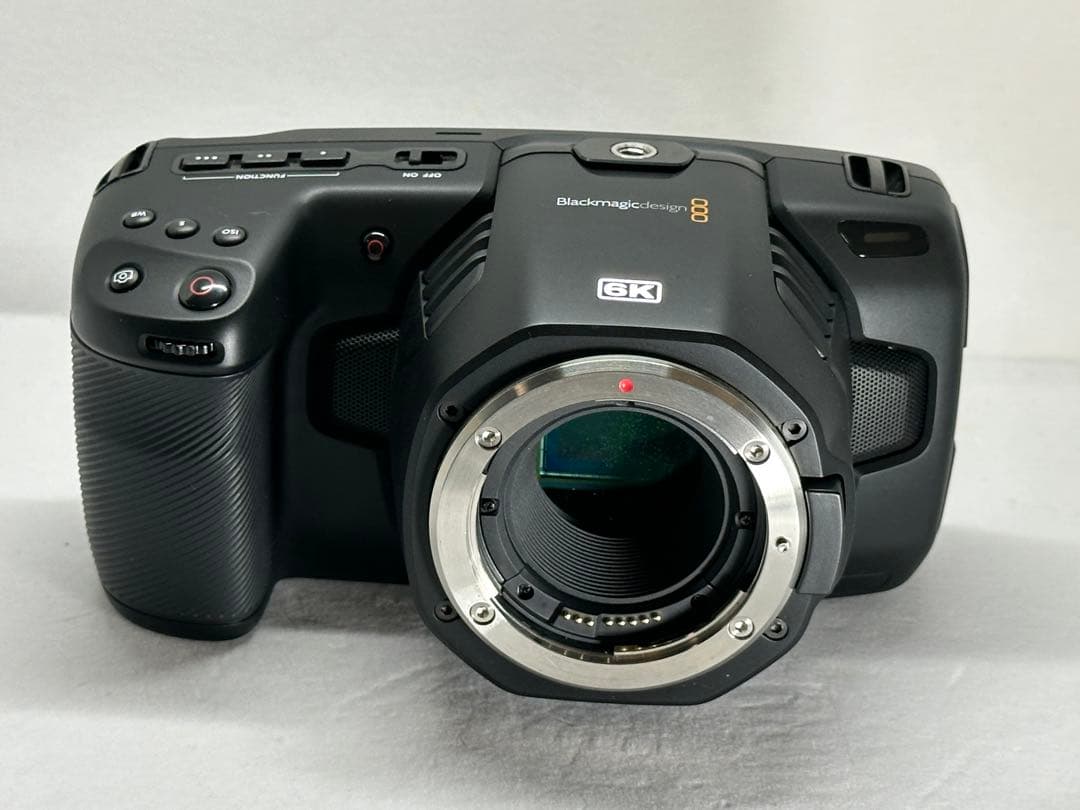 Blackmagic Pocket Cinema Camera 6KEFマウント