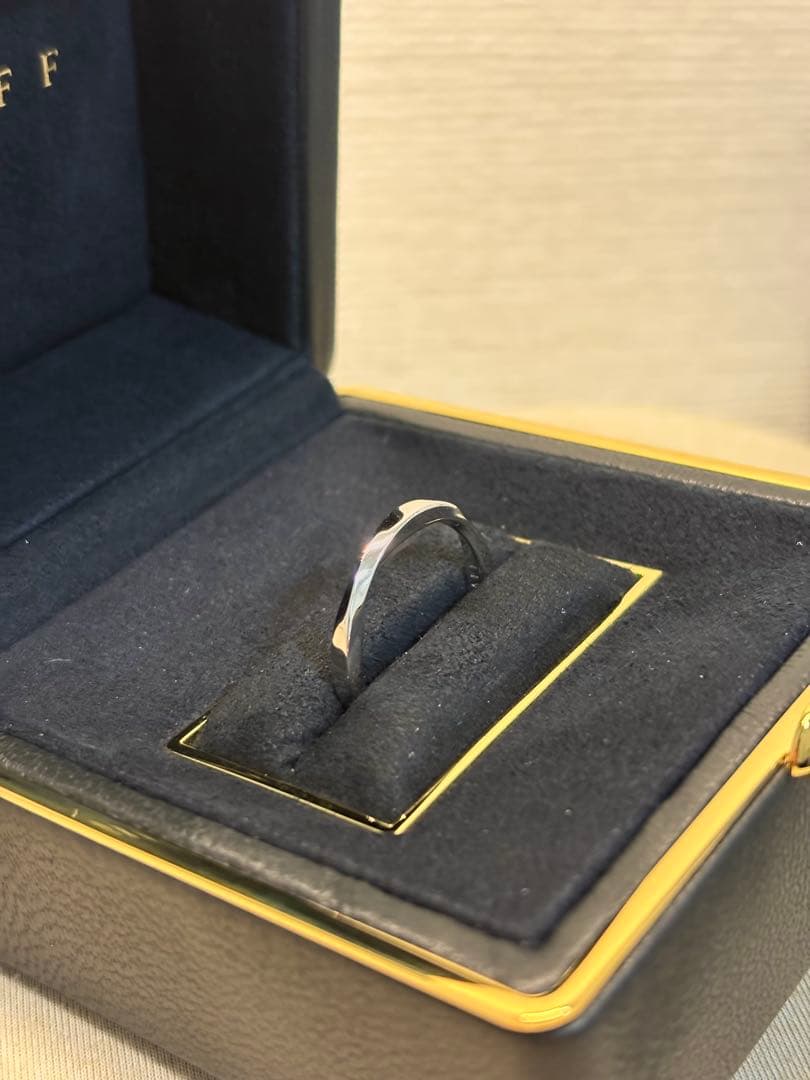 GRAFF リング (完全新品 / 14号 / 証明書あり)