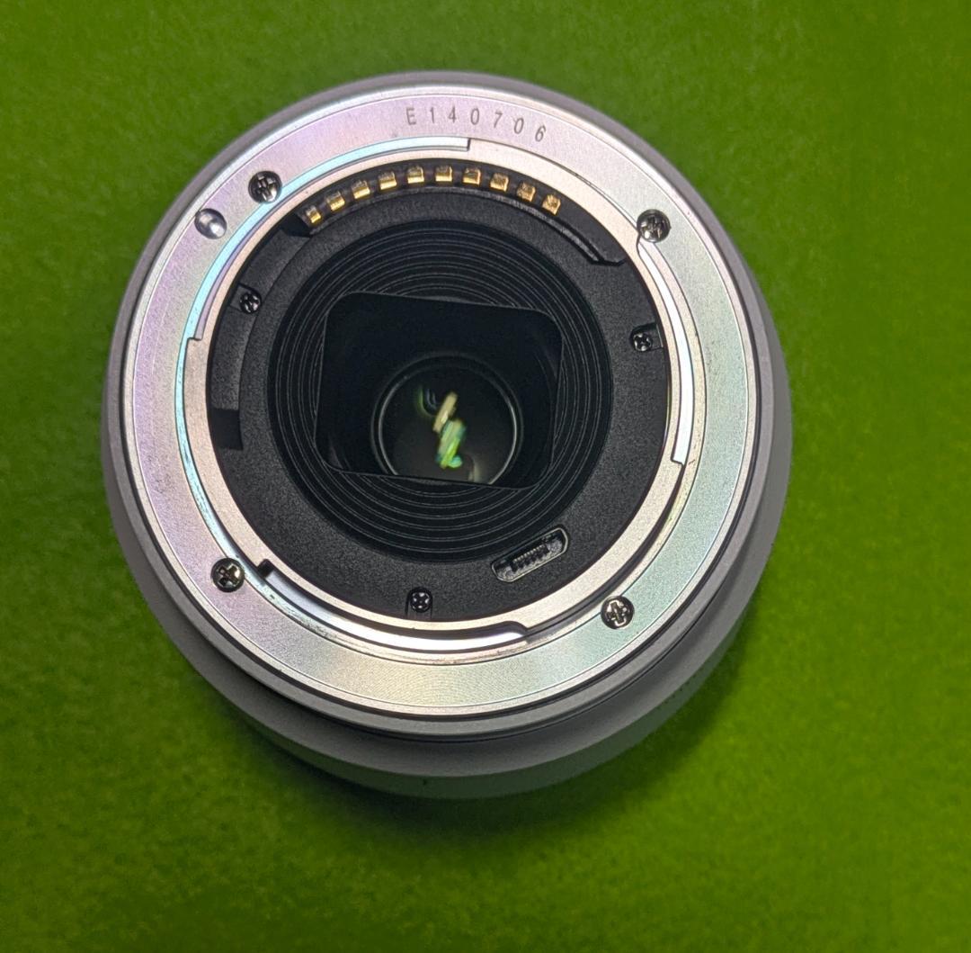 Tokina atx-m 11-18mm F2.8 E ホワイトエディション