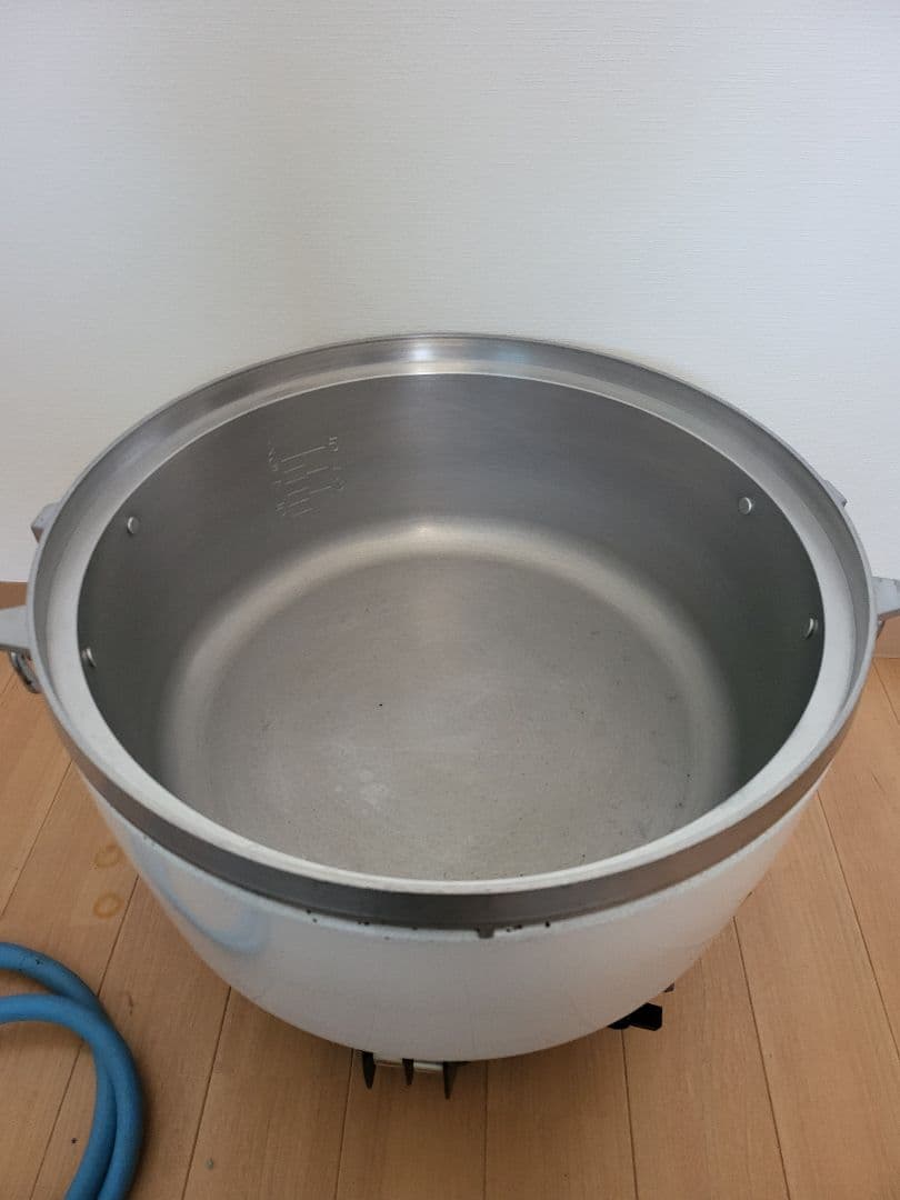 か*ん様 大量炊飯！リンナイ ガス炊飯器 5.5升炊き 業務・イベントに最適！都