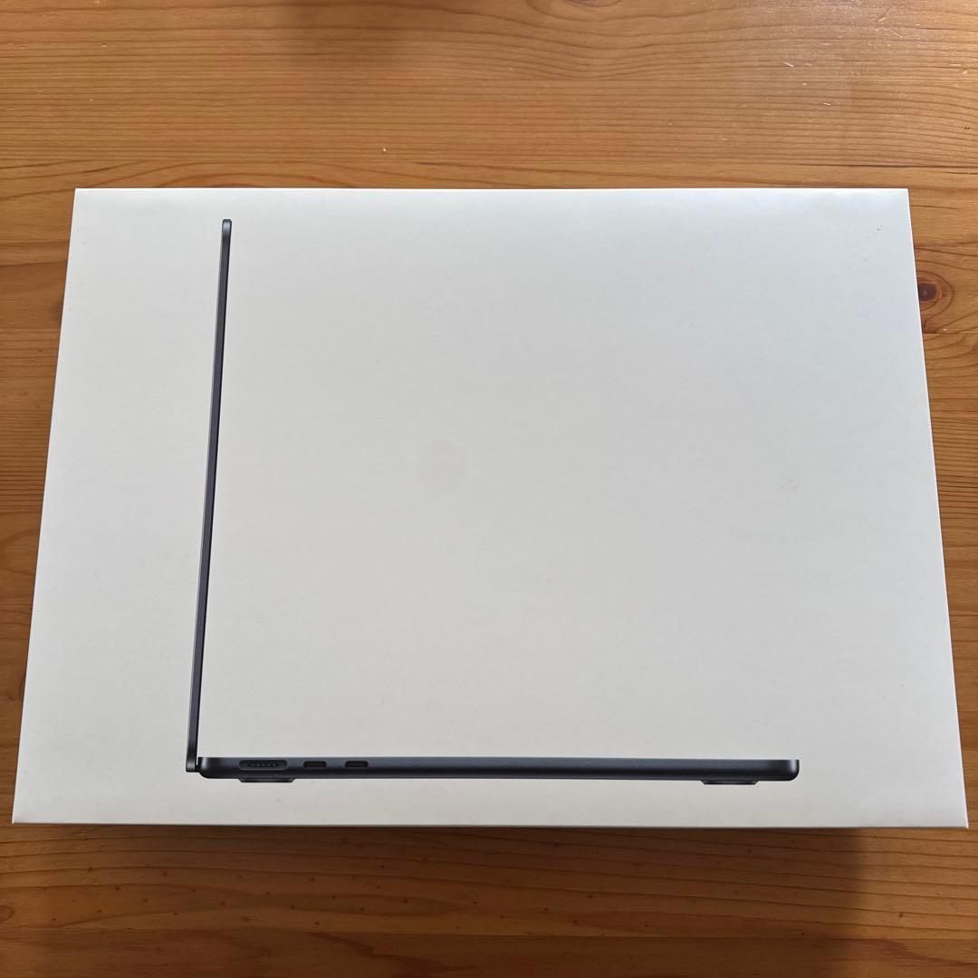 MacBook Air M2 8GB/256GB ミッドナイト