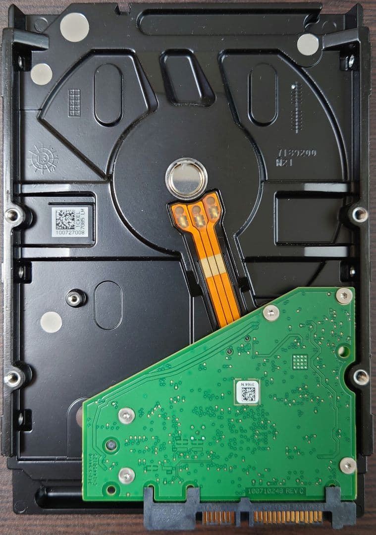 Seagate 3.5HDD(4GB✕2・合計8TB)+外付ケース・中古(管32