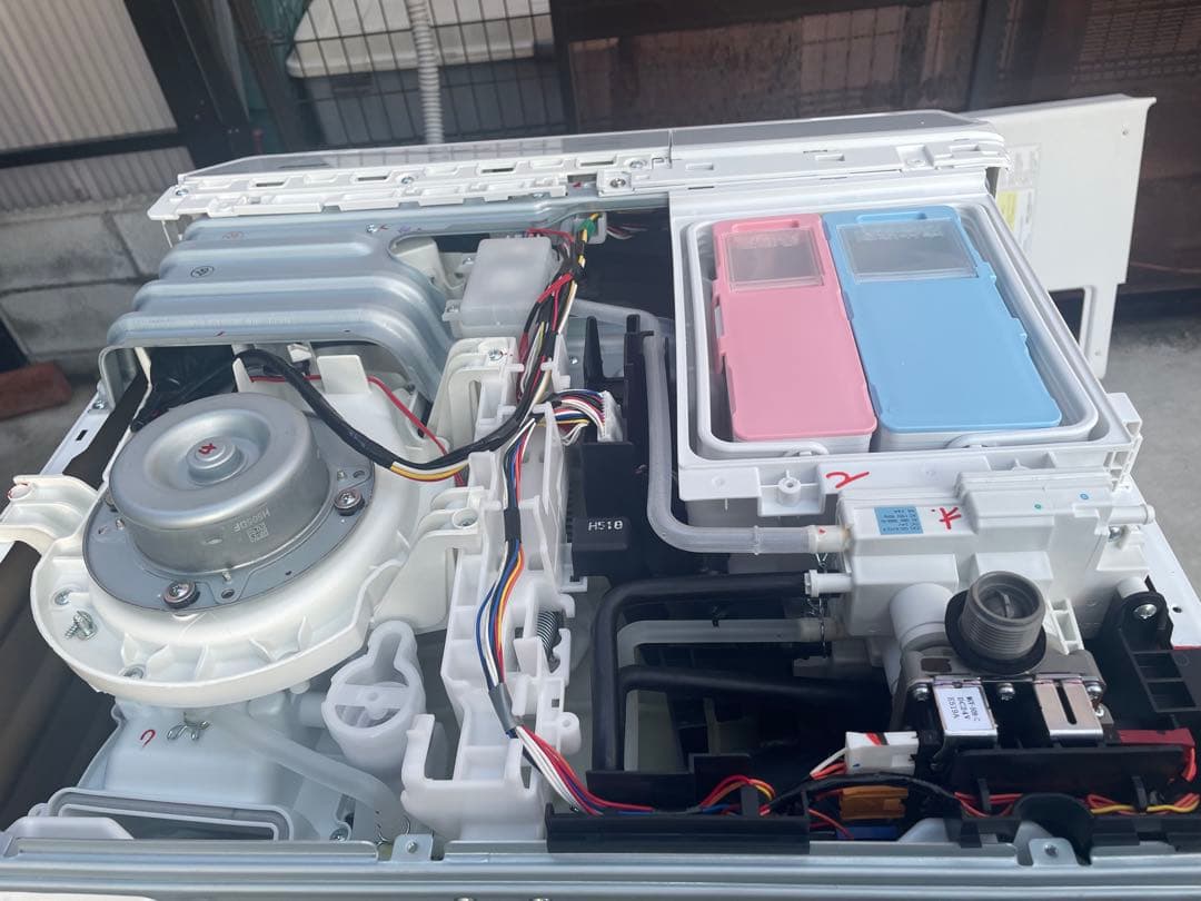 最新モデル❗️未使用に近い❗️25年製 日立ドラム式洗濯機 BD-SW120ML