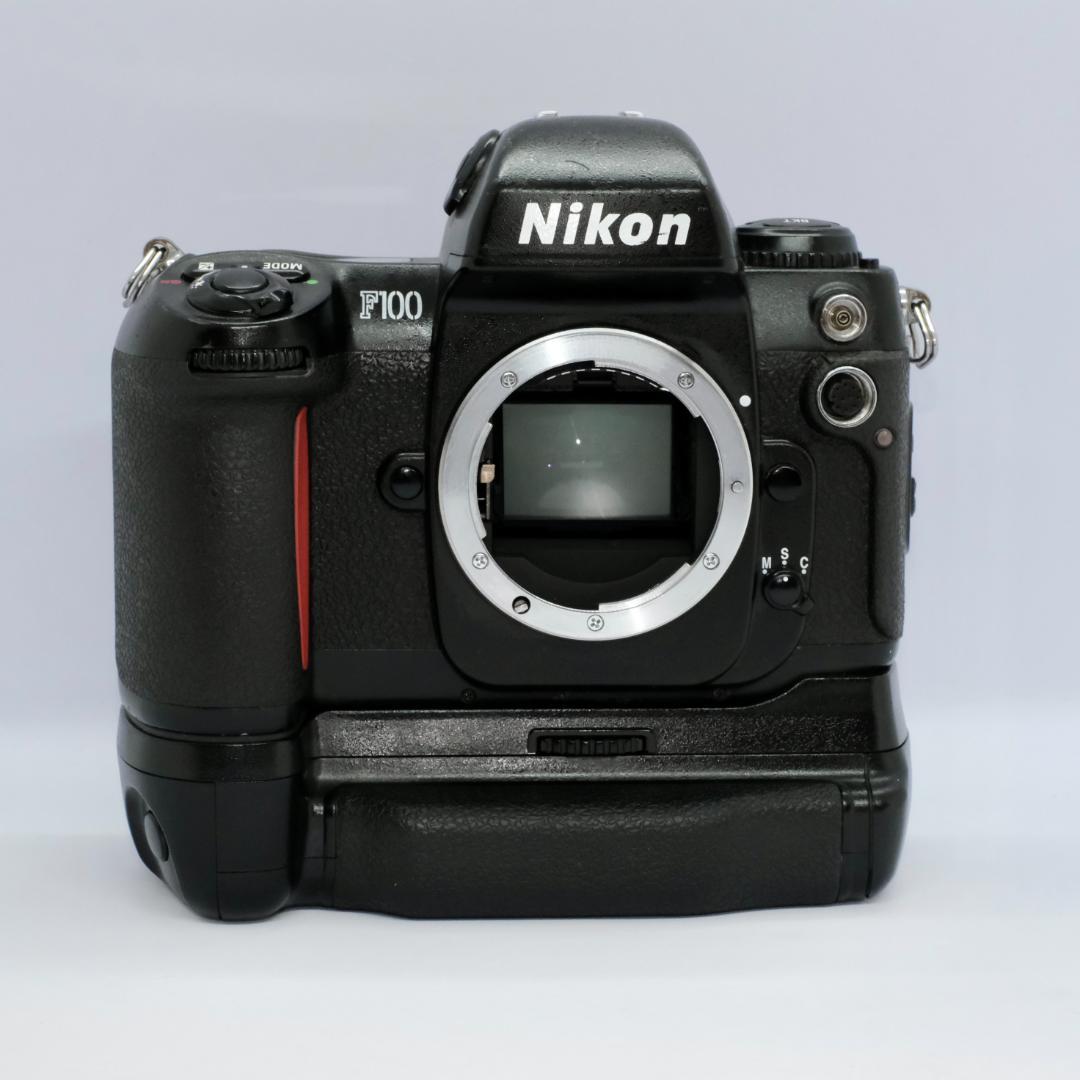 Nikon ニコン F100 MB-15グリップ・レンズ付き　 一眼レフカメラ