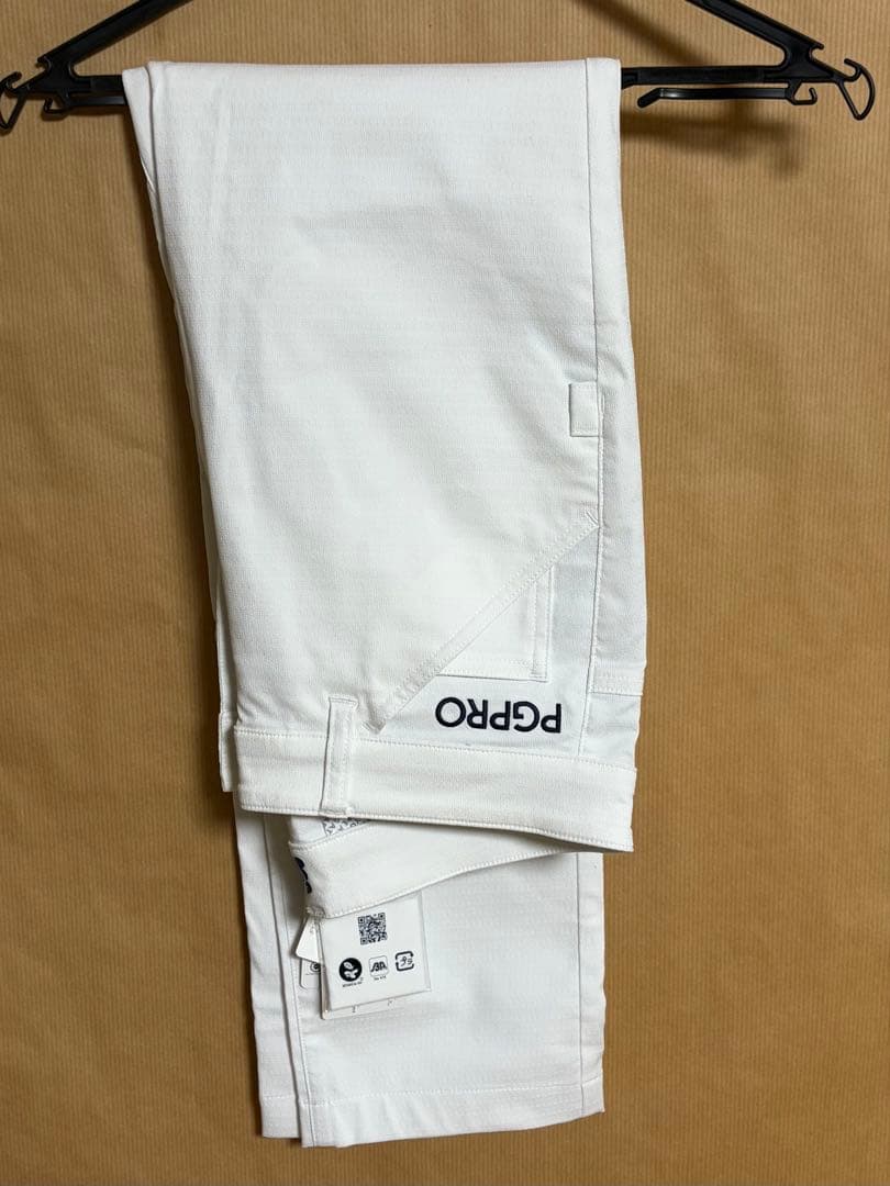 パーリーゲイツ ゴルフパンツ ホワイト 新品・タグ付き サイズ3