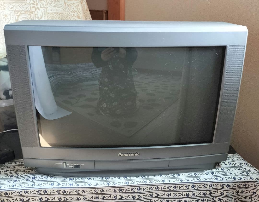 Panasonic ブラウン管テレビ 大画面