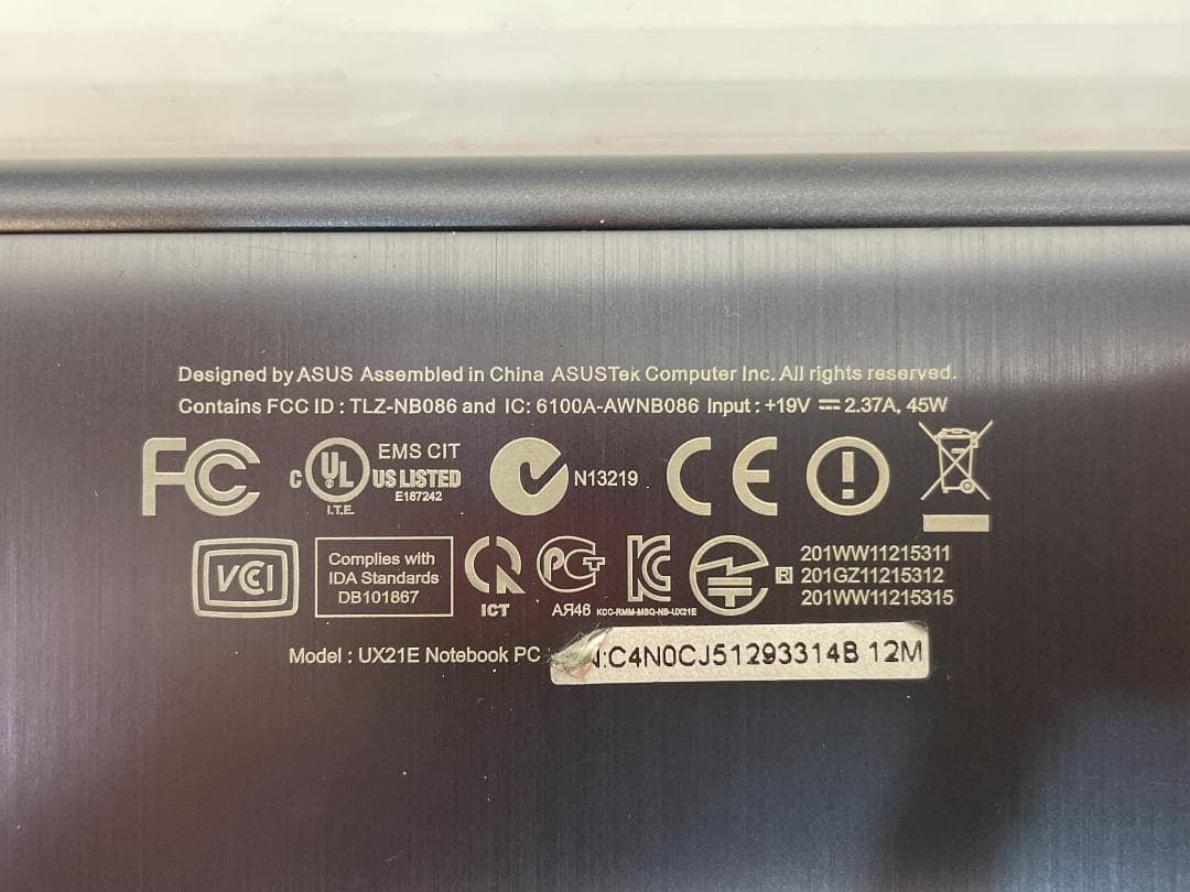 ★ ASUS ZenBook TLZ-NB086 11インチ i5 2467M