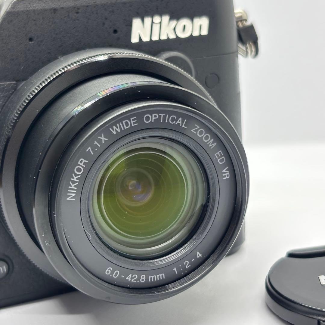 高級コンデジ Nikon COOLPIX P7800