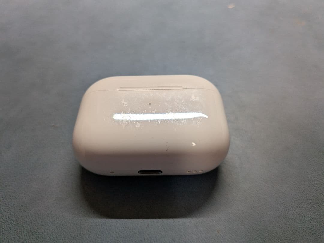 AirPods Pro第2世代(Lightning) 本体 充電ケース付き