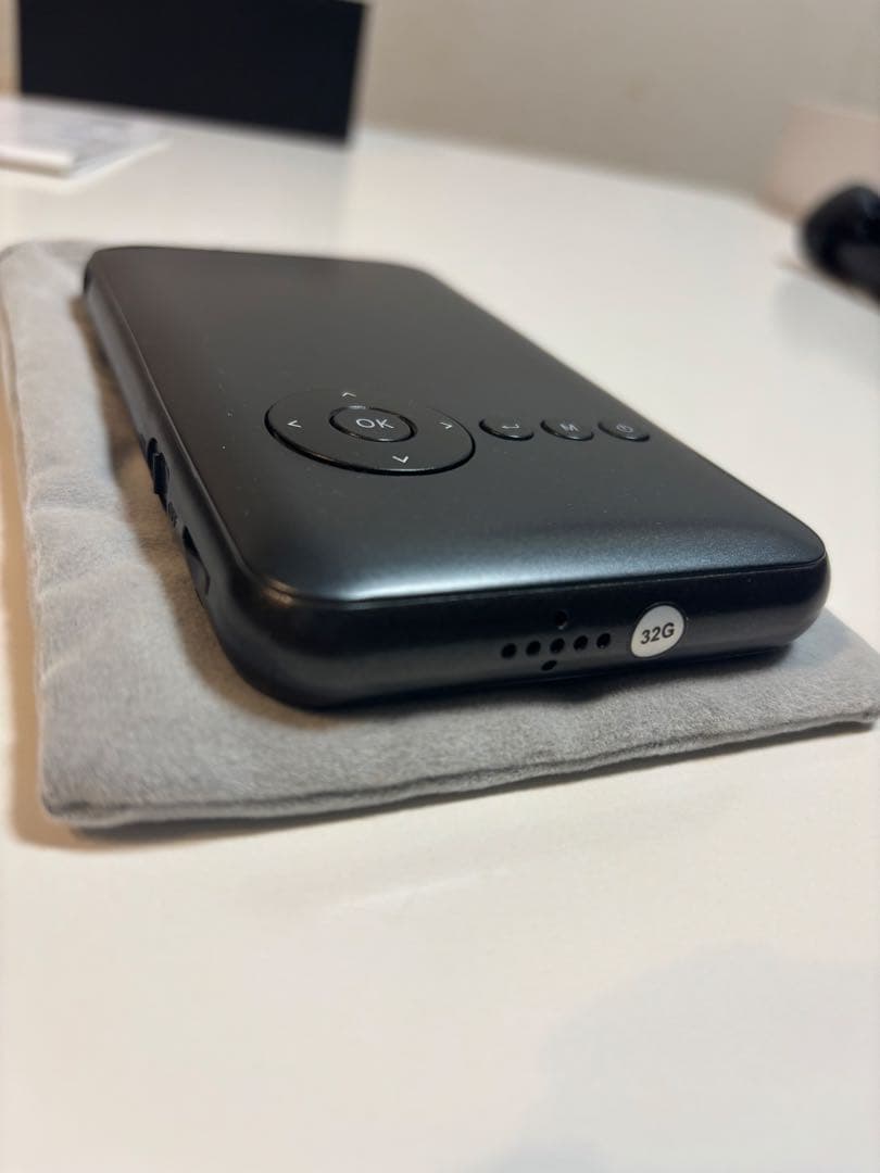 UENO-mono KABENI ミニスマートプロジェクター 本体【美品】