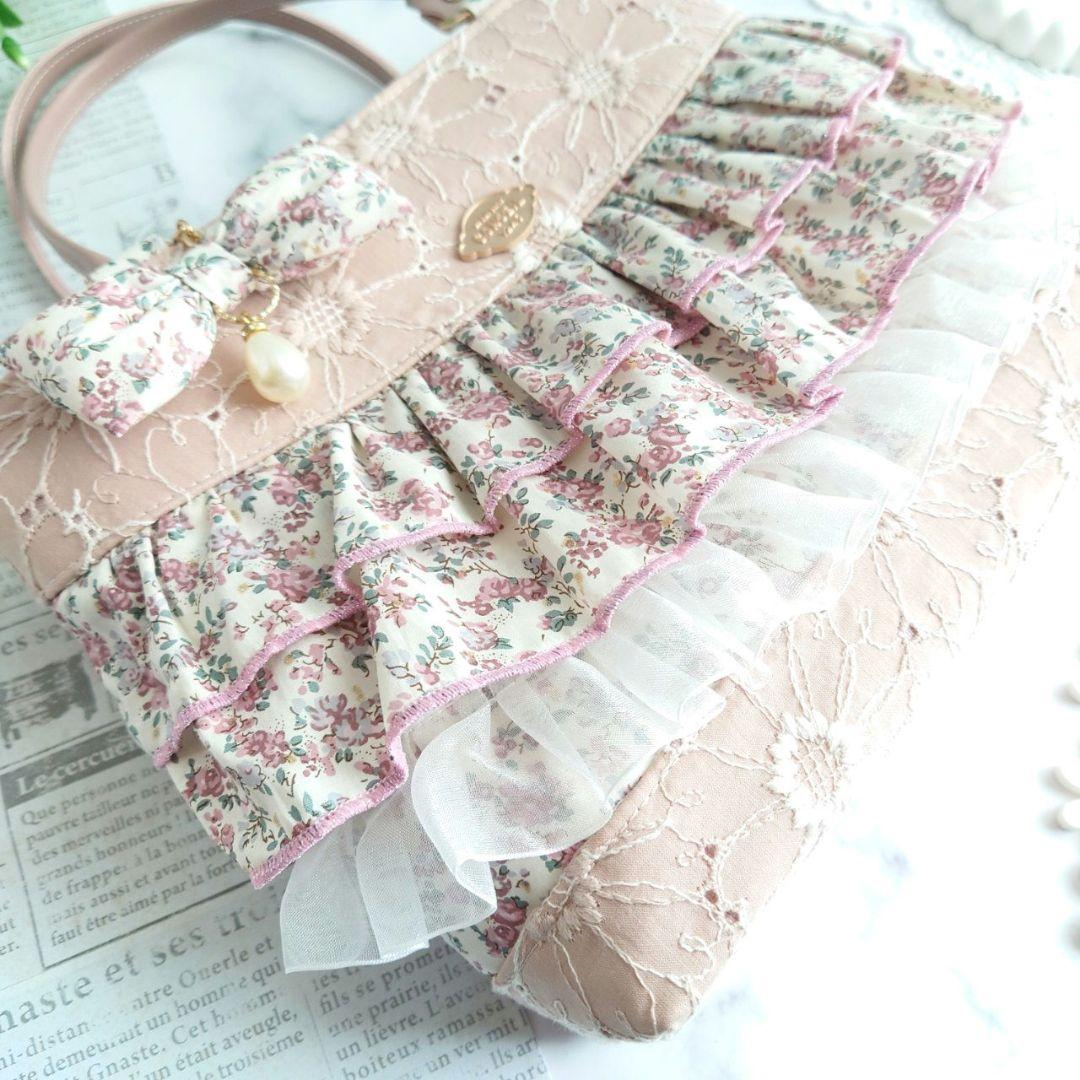 クラシカルピンク×マーガレット刺繍 トリプルフリルトートバッグ✩.*˚