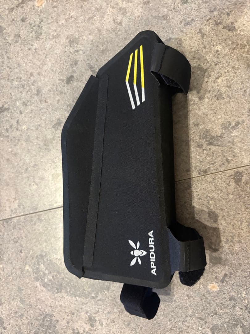 APIDURAアピデュラ レーシング・トップチューブパッグ