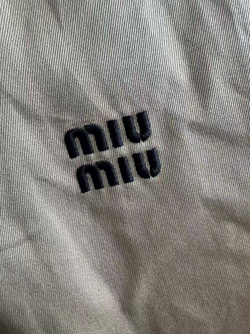 miu miu ベージュ ジャケット　新品同様