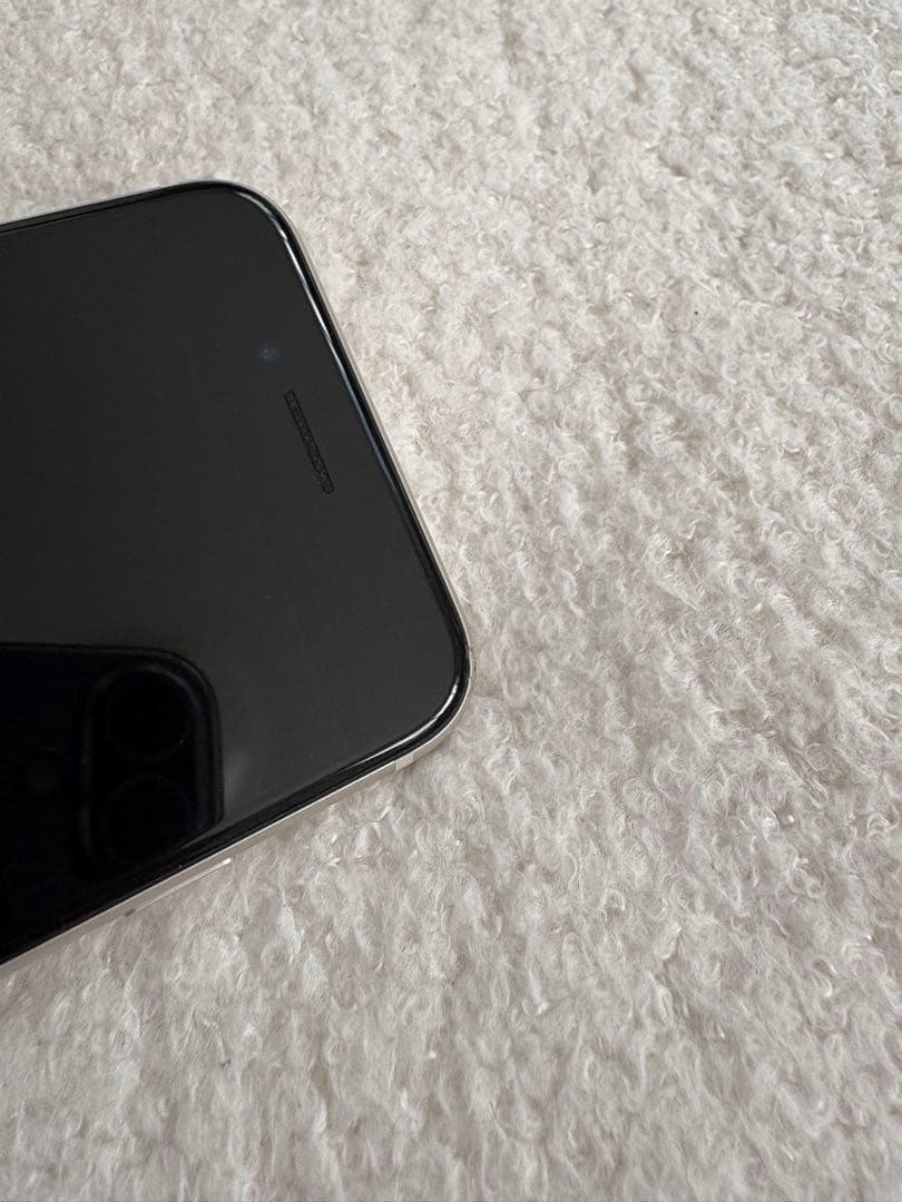 iPhone SE (第3世代) 白 64GB 本体のみ