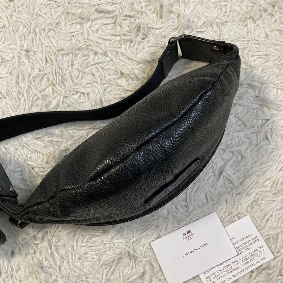 極美品 スリングバッグ ボディバッグ ウエストバッグ ブラック 黒