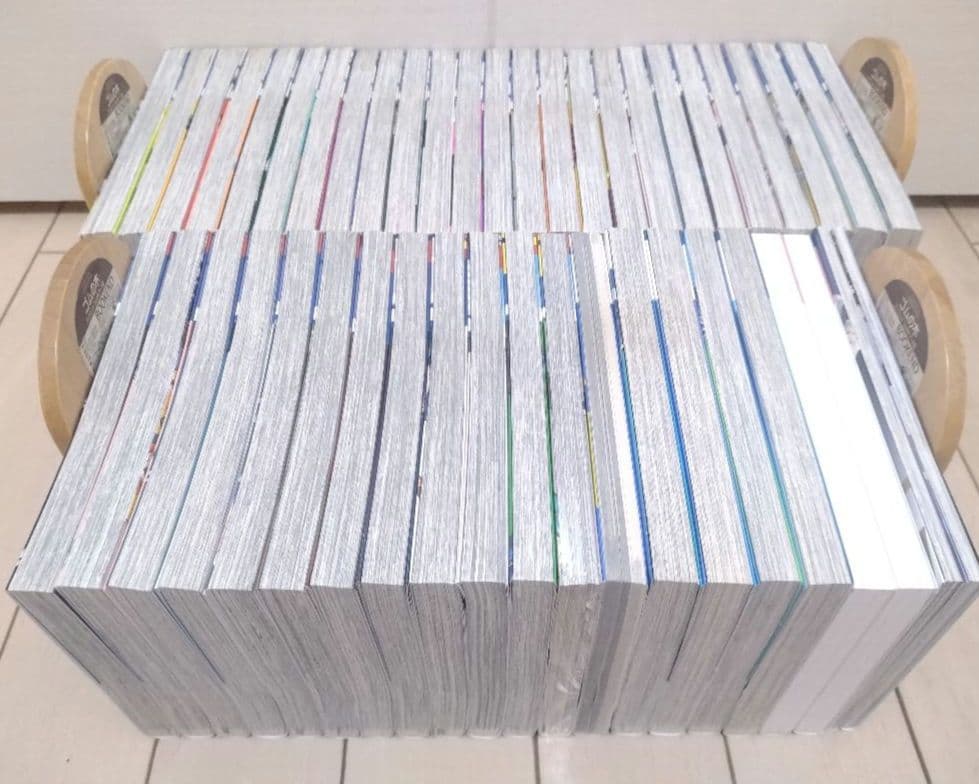 ブルーロック 1巻〜37巻 全巻セット＋関連本9冊