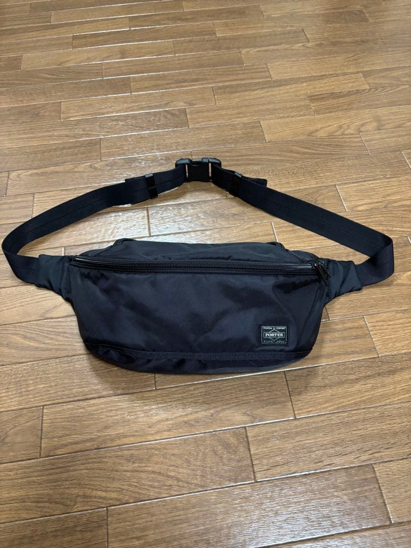 PORTER ポーター FLASH ボディバッグ　ウエストバッグ