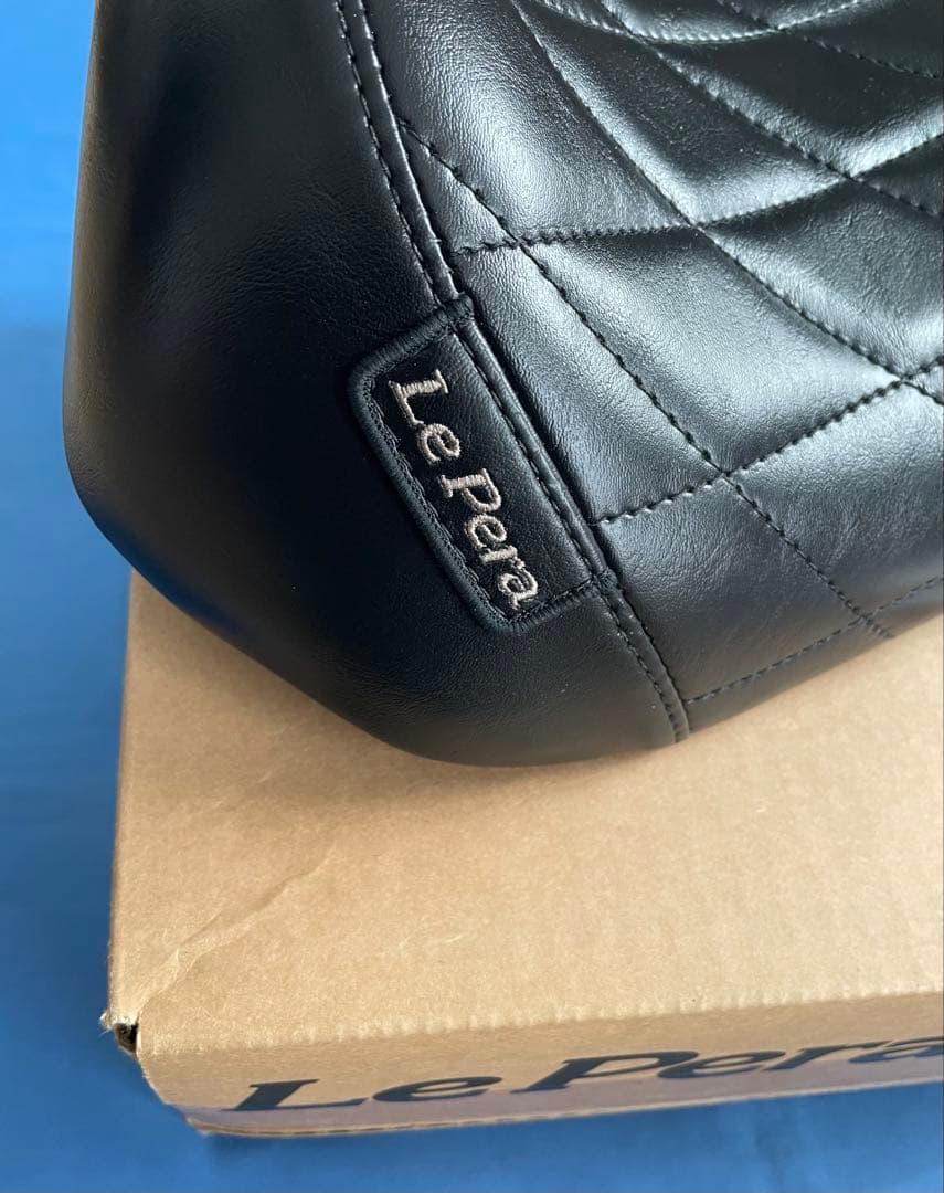 ハーレー　スポーツスター用　シート　ラペラ