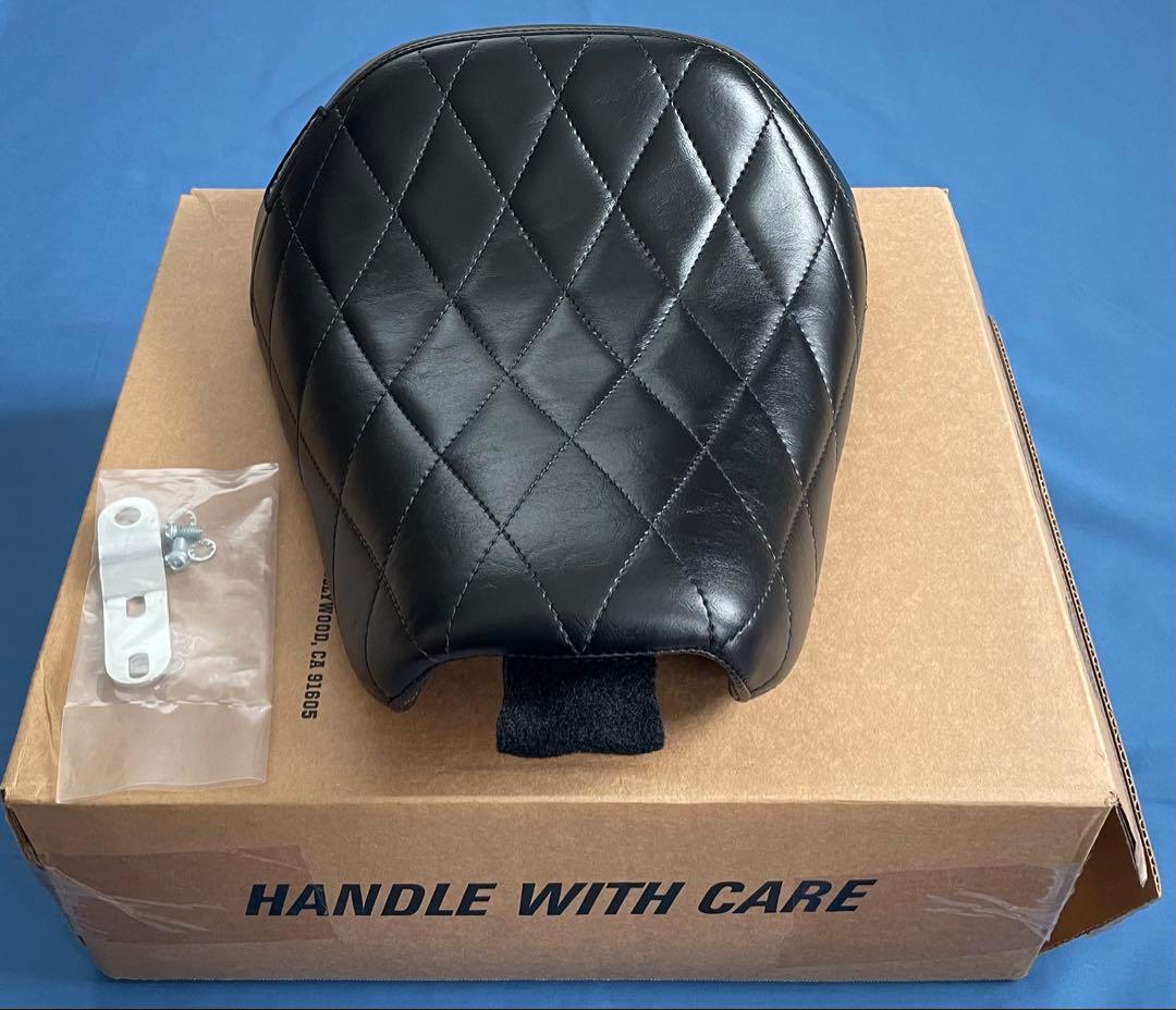 ハーレー　スポーツスター用　シート　ラペラ