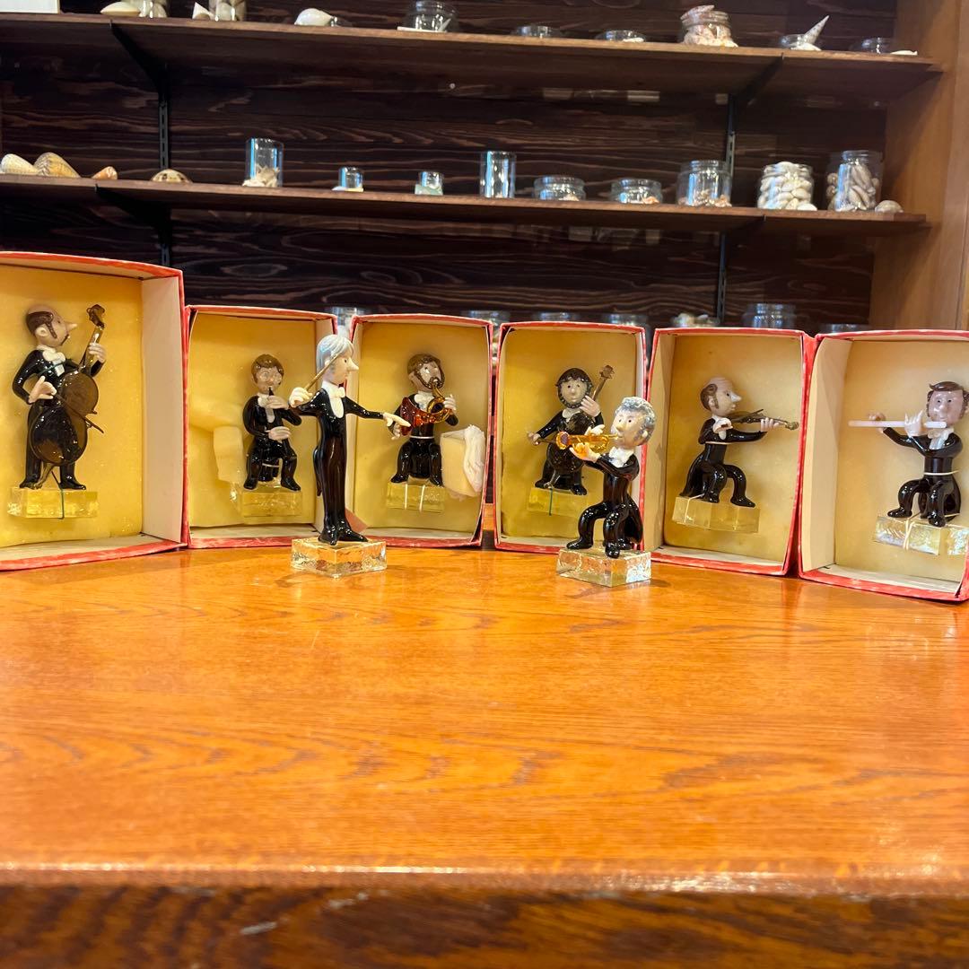 マ*ド様 希少　アンティーク　スワロフスキー　ボヘミアングラス　オーケストラ　置