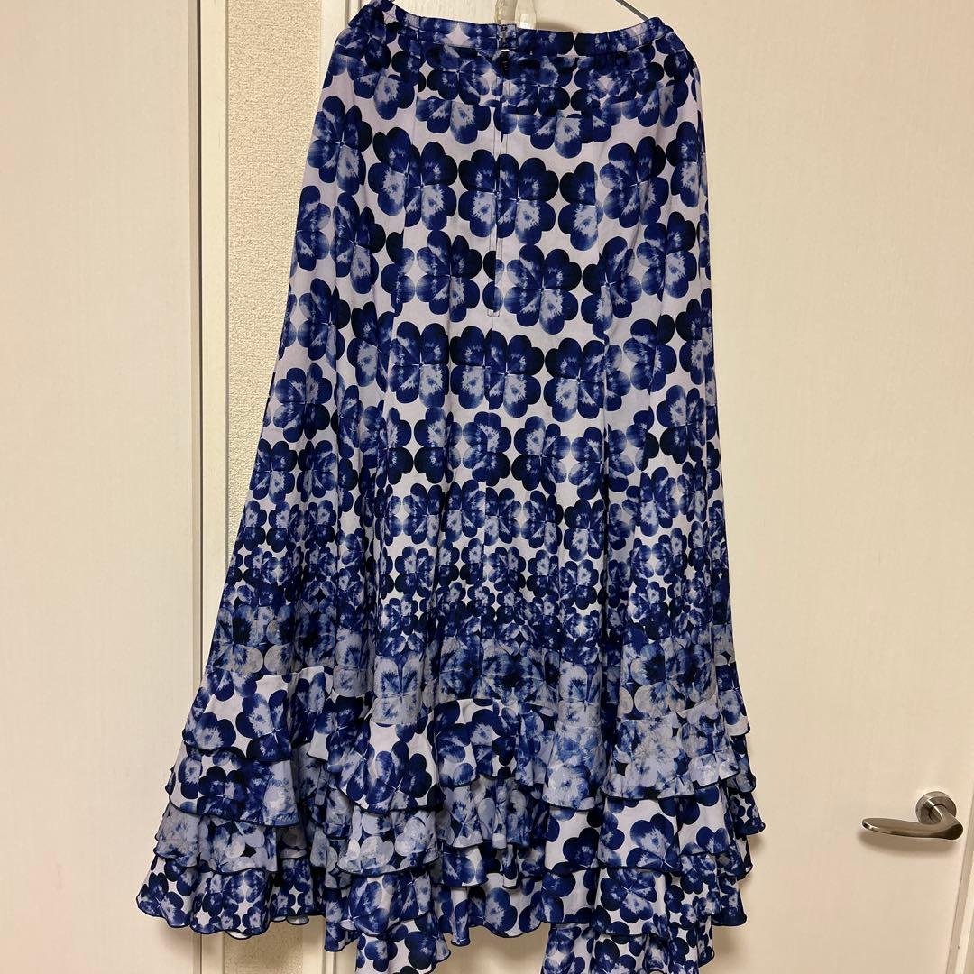 フラメンコ　ファルダ　衣装　アトリエあいあい