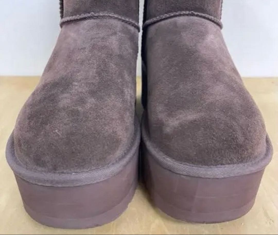 【美品】アグ ムートンブーツ Classic Mini Platform 厚底