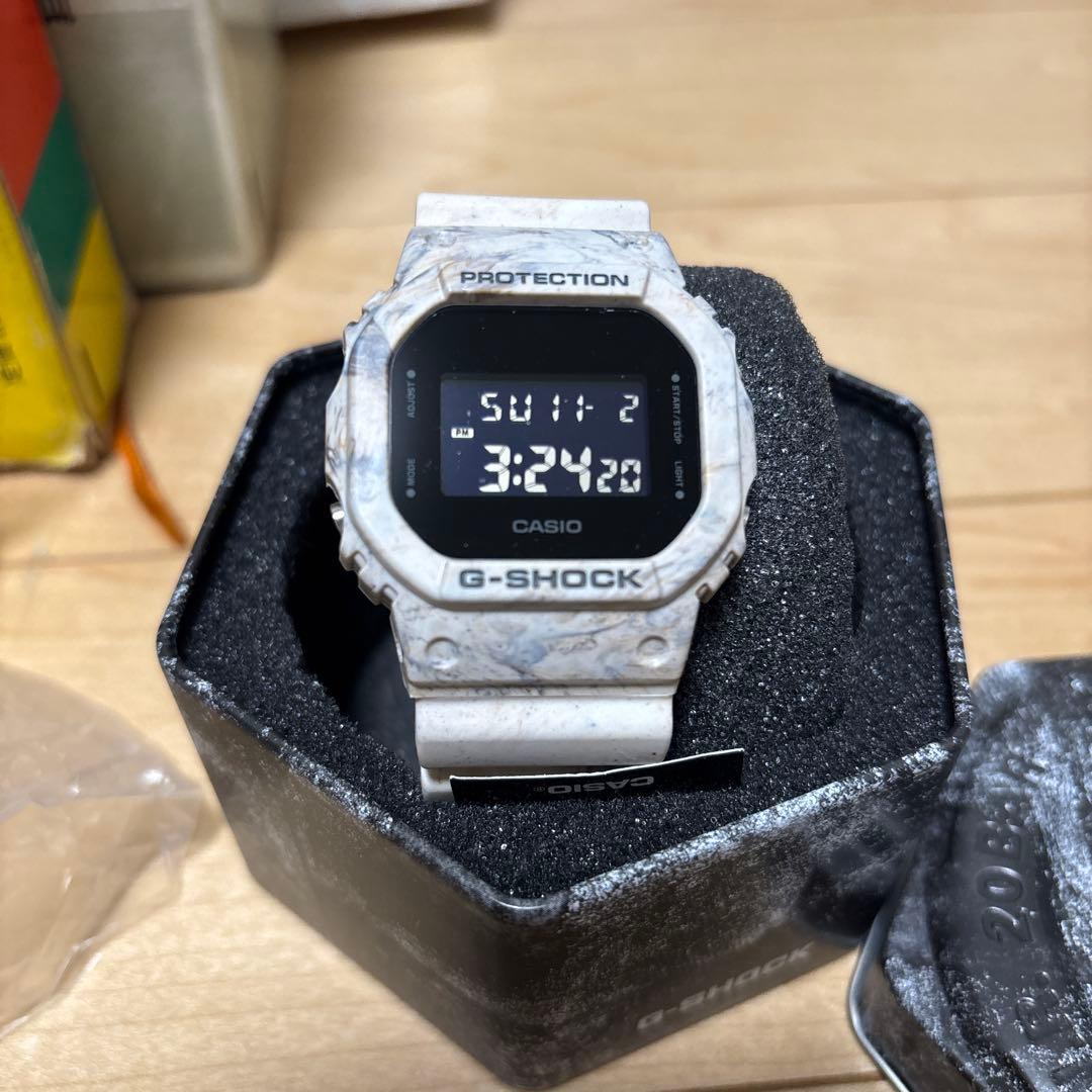 新品値下げ　G-SHOCK アースカラー