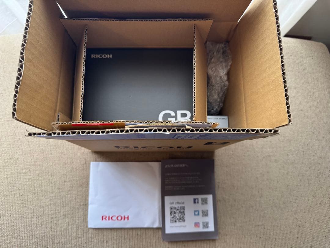 RICHO GR IIIx 完品　純正アクセサリー付き　3年メーカー保証有り