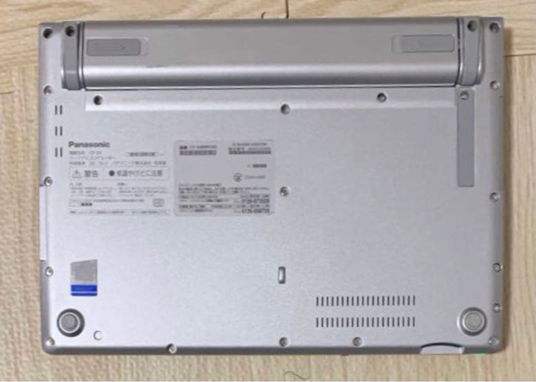 マ*サ様 Panasonic【即納】Let's note CF-SV8 超軽量！