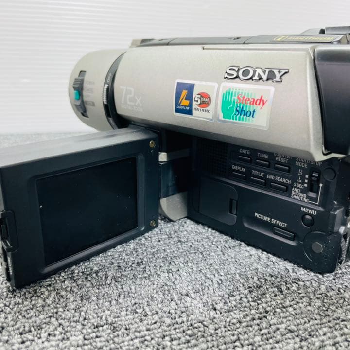 SONY ビデオカメラ　CCD-TRV65