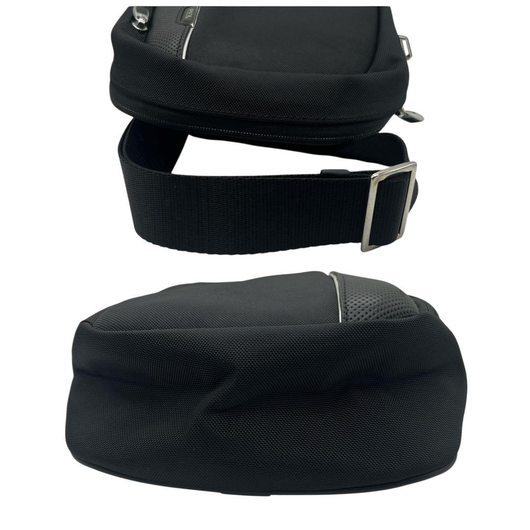 TUMI Martin Sling ボディバッグ ワンショルダー ブラック