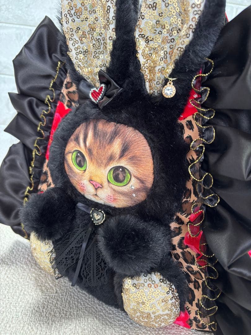 さ*ー様 コヤンイサムチョン　フリルトートバッグ　黒うさサンダーちゃん　ヒョウ柄