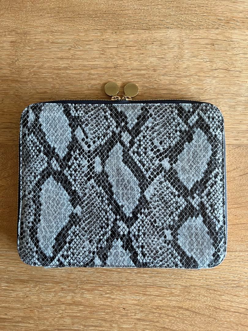 ステラマッカートニー　iPadケース