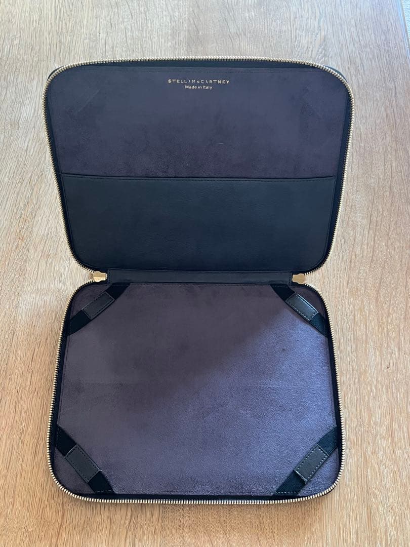 ステラマッカートニー　iPadケース