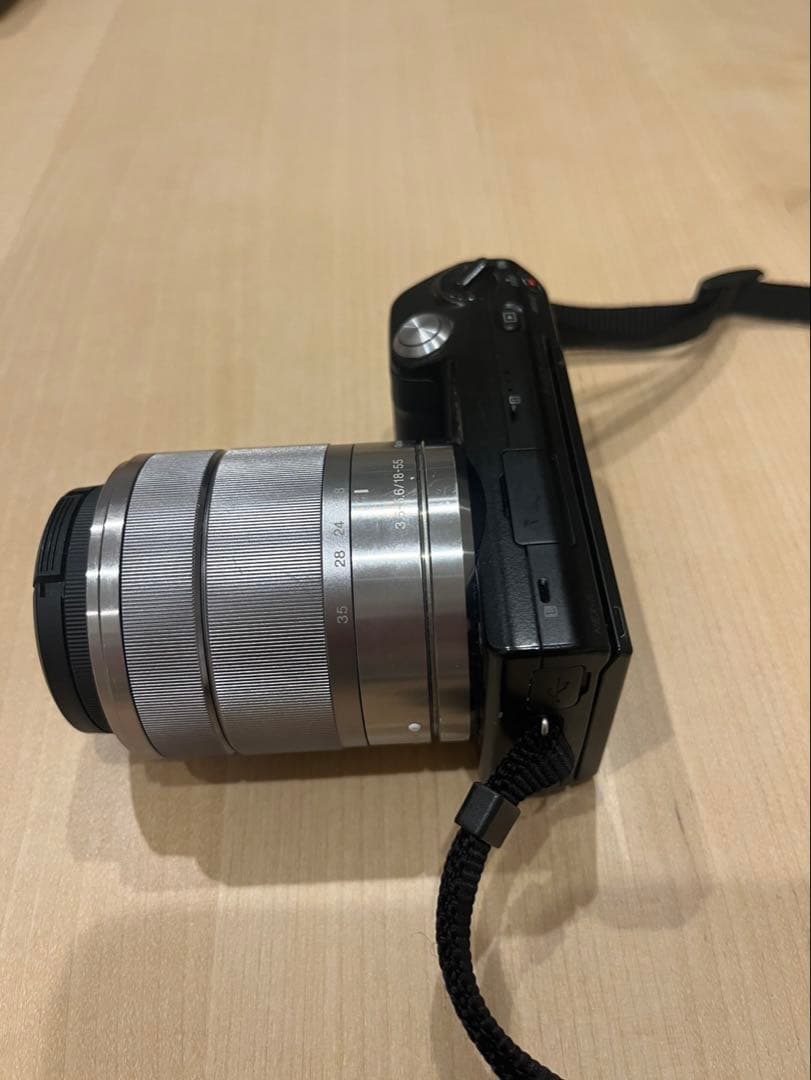 SONY NEX-5 ズームレンズキット 【Sixoctave製 互換充電器付】