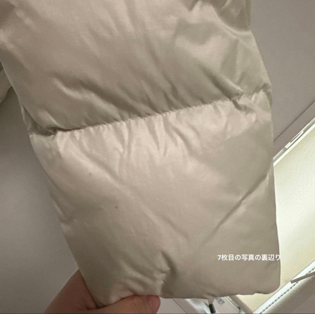   ホワイトダウンジャケット