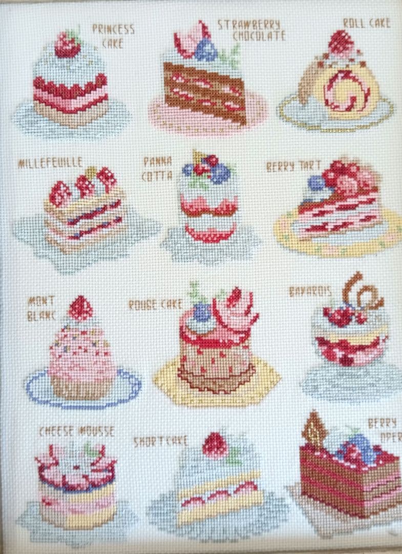 ホビーラホビーレクロスステッチ〈Strawberry sweet〉完成品